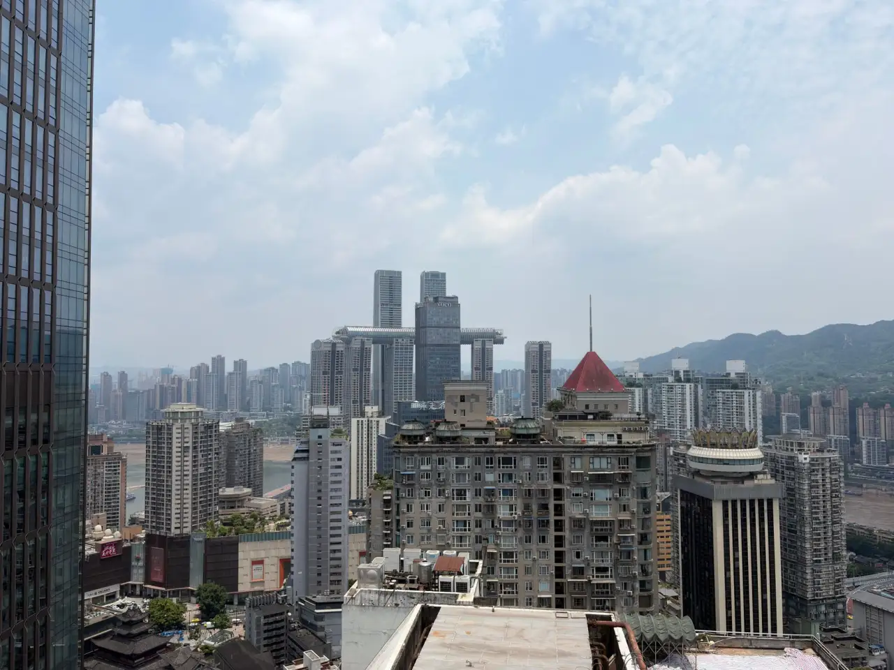 食堂承包服务对比：品牌运营与自主管理的成本与效率差异